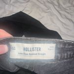 Hollister  Low-Rise Straight Leg Jeans Photo 2