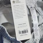 CRZ Yoga  Gray Pull-on Ankle Pants NWT Size Medium 8-10 Gray Yoga Pants Photo 7