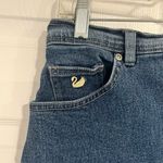 Gloria Vanderbilt Jean Shorts Photo 1