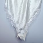 Victoria's Secret  Vintage Cream Satin and Lace‎ Teddy Bodysuit Size M Photo 5