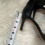 Vera Wang Simply  heels with straps stretchy size 6.5 black and tan going out Photo 7