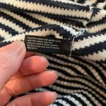 The Limited  Womens Large Cardigan Navy White Striped Open Asymmetrical Hem Knit‎ Photo 6