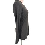 Under Armour  Women's Grey Long Sleeve Fitted Shirt Size Small Photo 4