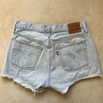 Levi's Women's 501 Light Wash Denim Jean Shorts Size W30 Photo 1