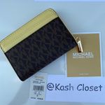 Michael Kors Buttercup Card Case Wallet Photo 2