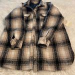 Altar'd State Very cute, oversized, shacket. Perfect to pair with a dress and thigh high boots Photo 12