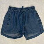 Max jeans Jean Shorts Photo 0