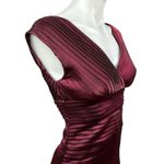 Adrianna Papell  Purple Metallic Pleated V-neck Sleeveless Satin Sheath Dress 2P Photo 3