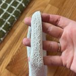 White beaded shoulder bag with flower pink and blue pattern detailing Photo 3