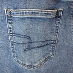 American Eagle Women's Mom Ankle Jeans Size 10 Photo 4