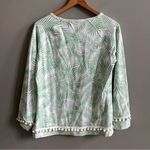 Duffield Lane Green Palm Leaf Print Women's Long Sleeve Crew Neck Top Pom Trim Size M Photo 3