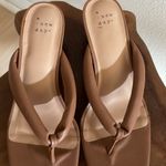 A New Day  Women's Brown Heeled Sandals Size 8.5 Photo 2