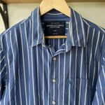 American Eagle  Blue White Stripe Cotton Vintage Fit Button Down Shirt Size Large Photo 4