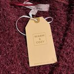 Love Tree  womens size small merlot burgundy cardigan long sleeve with pockets Photo 3