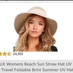 Amazon Beach Hat Photo 1