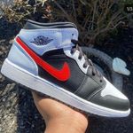 Nike Air Jordan 1 Photo 0