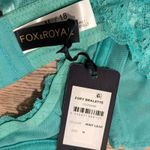 City Chic Fox & Royal Bralette Bra Plus 18 2X Zoey Mint‎ Leaf Lace Racerback NWT Green Photo 2