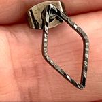 Dark grey/black post earrings Photo 2