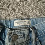 Abercrombie & Fitch  90s Relaxed High Rise Jeans Photo 5