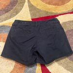 American Eagle Black Midi Chino Shorts Low Rise Y2K Style Size 2 Runs Small Photo 3