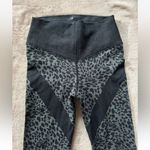 Good American Womenâs Essentials Leggings High Waist Black Leopardâ Print Sz 2 Photo 1