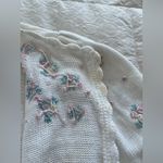 Women’s Vintage floral Embroidered White Cardigan short sleeve medium Sweater Photo 10