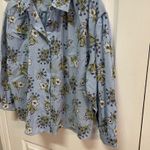 LOFT Outlet Floral Button Photo 1