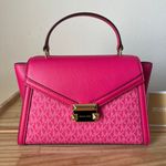 Michael Kors Purse Photo 0