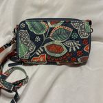 Vera Bradley cross body bag NWOT Photo 7