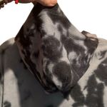 PINK - Victoria's Secret  TIE DYE CROPPED HOODED PULL OVER HOT PINK SIGNATURE MEDIUM Photo 5