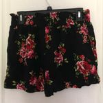 Women's Bermuda Shorts Tie Front Mid Rise Pull On‎ Floral Black Red Size Medium Photo 5