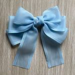 Light blue clip in hair bow Photo 1