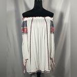 Wrangler  Women’s White Blue Red Embroidered Boho Pheasant Off Shoulder Top XL Photo 7