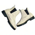 Toms  Skylar Sahara Suede 8.5 Chelsea Ankle Boots Quilted Detail Lug Sole Pull On Photo 3