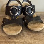 Dr. Scholl’s Pondering Black Leather Wooden Wedge Sandal Shoes Women’s Size 8 Photo 3