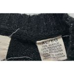 Weatherproof Vintage  Faire Isle sweater gray and red size xl Photo 3