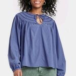 Universal Threads NWOT Cornflower Blue Balloon Sleeve Crochet Yoke Blouse Top New Photo 0