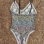 Hanky Panky Rainbow Leopard Print Lace Thong Bodysuit Photo 8