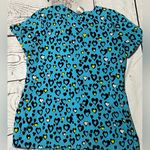 Derek Heart Like new Derek med scrub top Photo 3