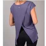 ✨ HP✨Yoga Licious
Women's Active Open Back Top✨ Photo 2