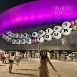 Selfie Leslie  Dress Photo 3