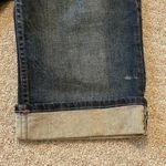 Bermuda ILia Distressed Denim  Shorts Photo 3