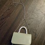 Cute lime green over the shoulders mini purse Photo 3