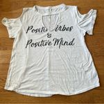 Jessica Simpson Women’s T Shirt Positive Vibes & Positive Mind White Size Small Photo 1