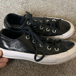 Converse  Chuck Taylor All Star Ox Women's Shoes Black-White 558002c Women’s 5‎ Photo 0