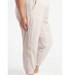 Athleta Brooklyn Leopard Textured Ankle Jogger Pants Tan Khaki Pockets Plus 26 Photo 3