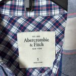 Abercrombie & Fitch  Women blue plaid button shirt size small Photo 3