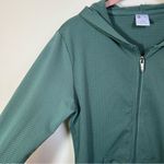 Buffbunny Collection ✨ BuffBunny Women’s Green Perforated Zip Up Hoodie Large Photo 4