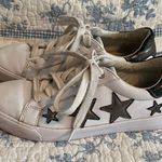 G by Guess White Lace Up Distressed Stars Fashion Sneaker Size 7.5 Photo 1