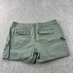 Liz Claiborne Women's Size 16 Green Cotton Cargo Shorts Casual Outdoor Comfort Photo 4